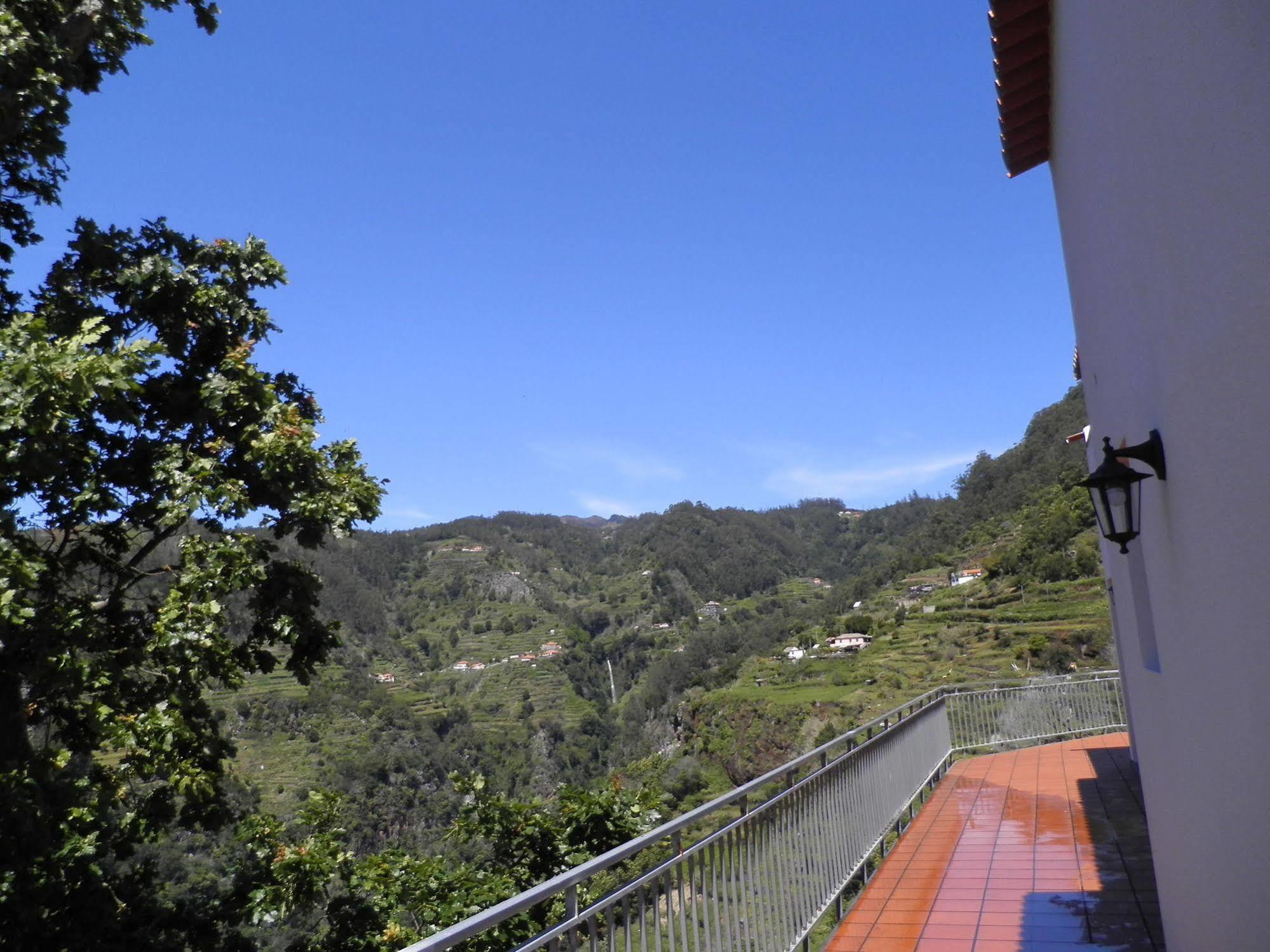 Villa Luz - Family House Vacations- Large Private Outdoor Area Santa Cruz  Ngoại thất bức ảnh